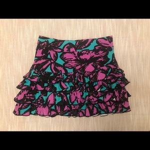 Betsey Johnson Ruffle Skirt- Small